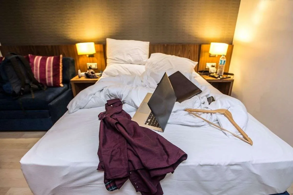 Occupied Hotel Room: How Do I Make Sure My Safari Lodge Room Is Clean?