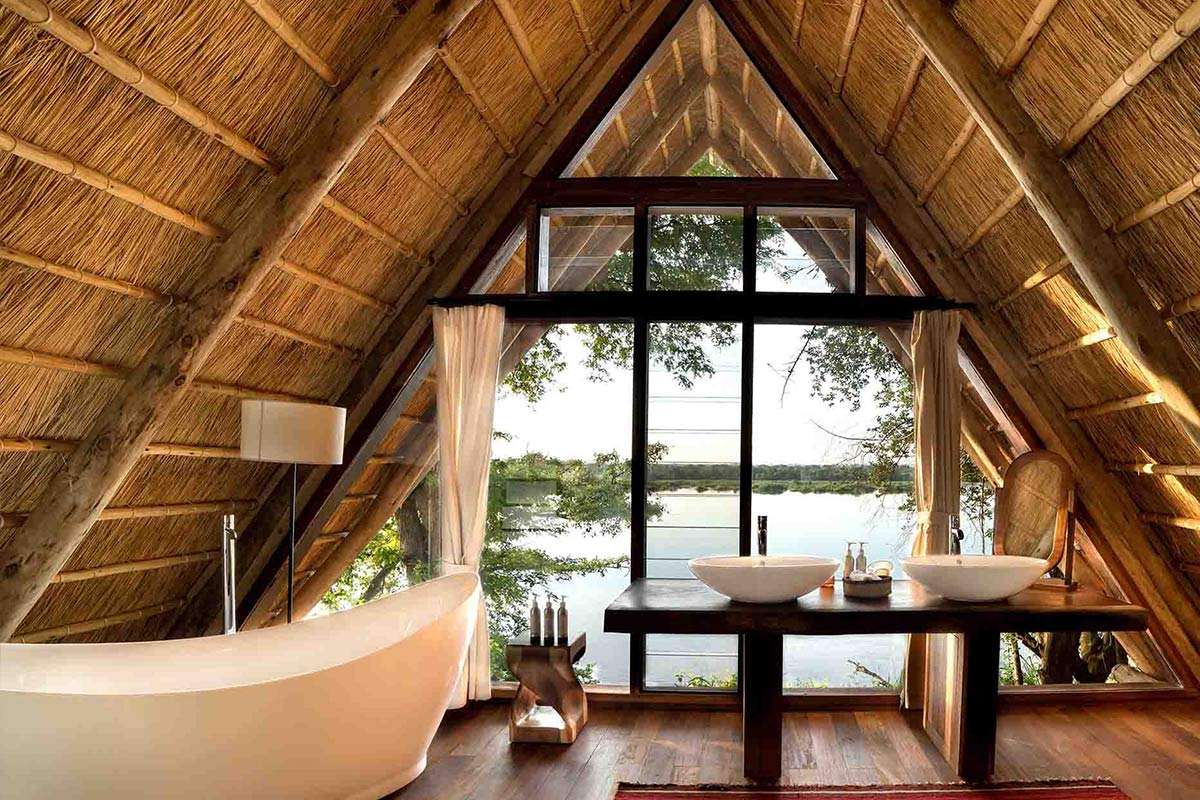 Luxury Safari in Uganda - Nile Safari Lodge