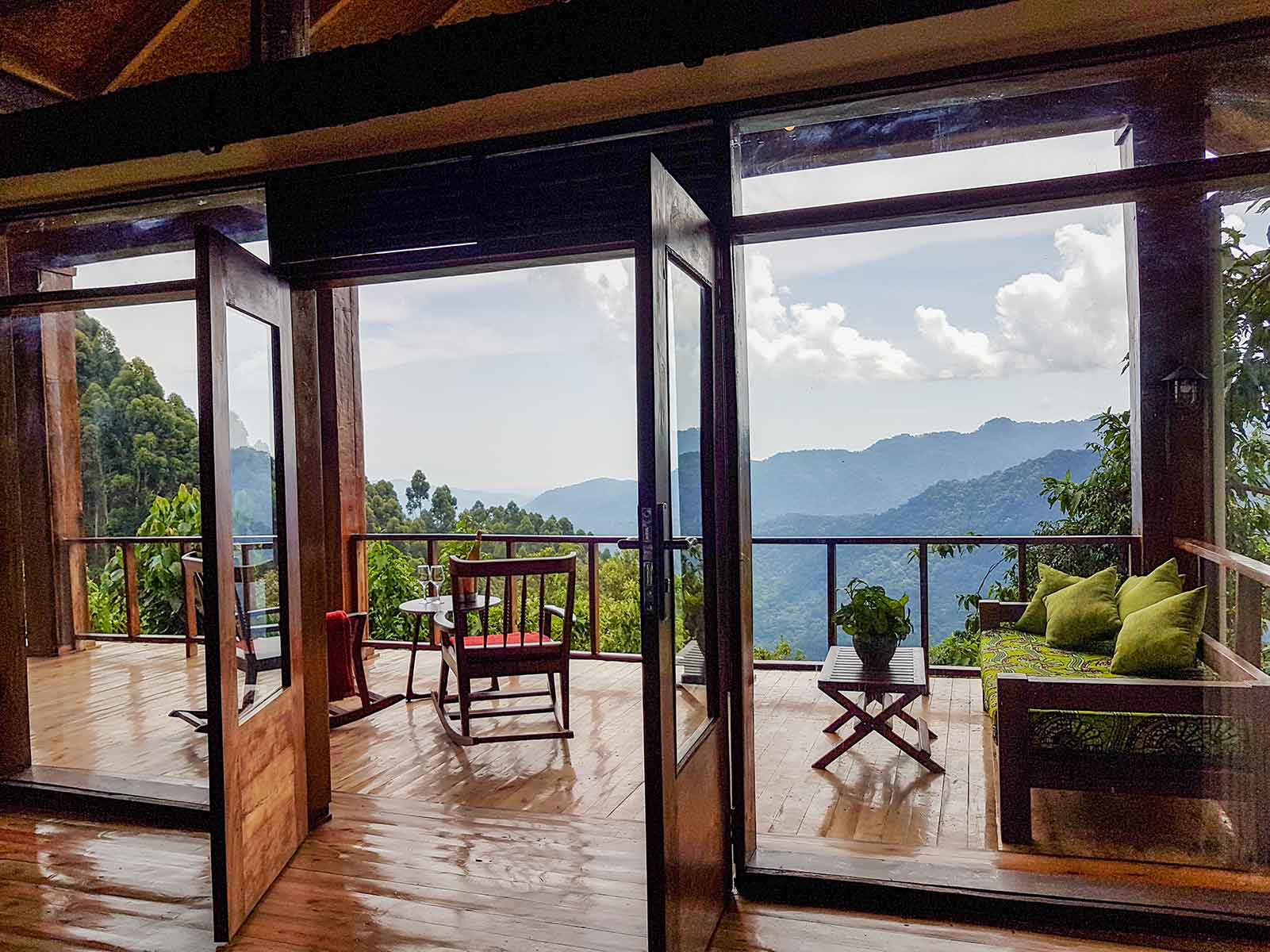 Luxury Safari Lodge in Uganda - Nkuringo