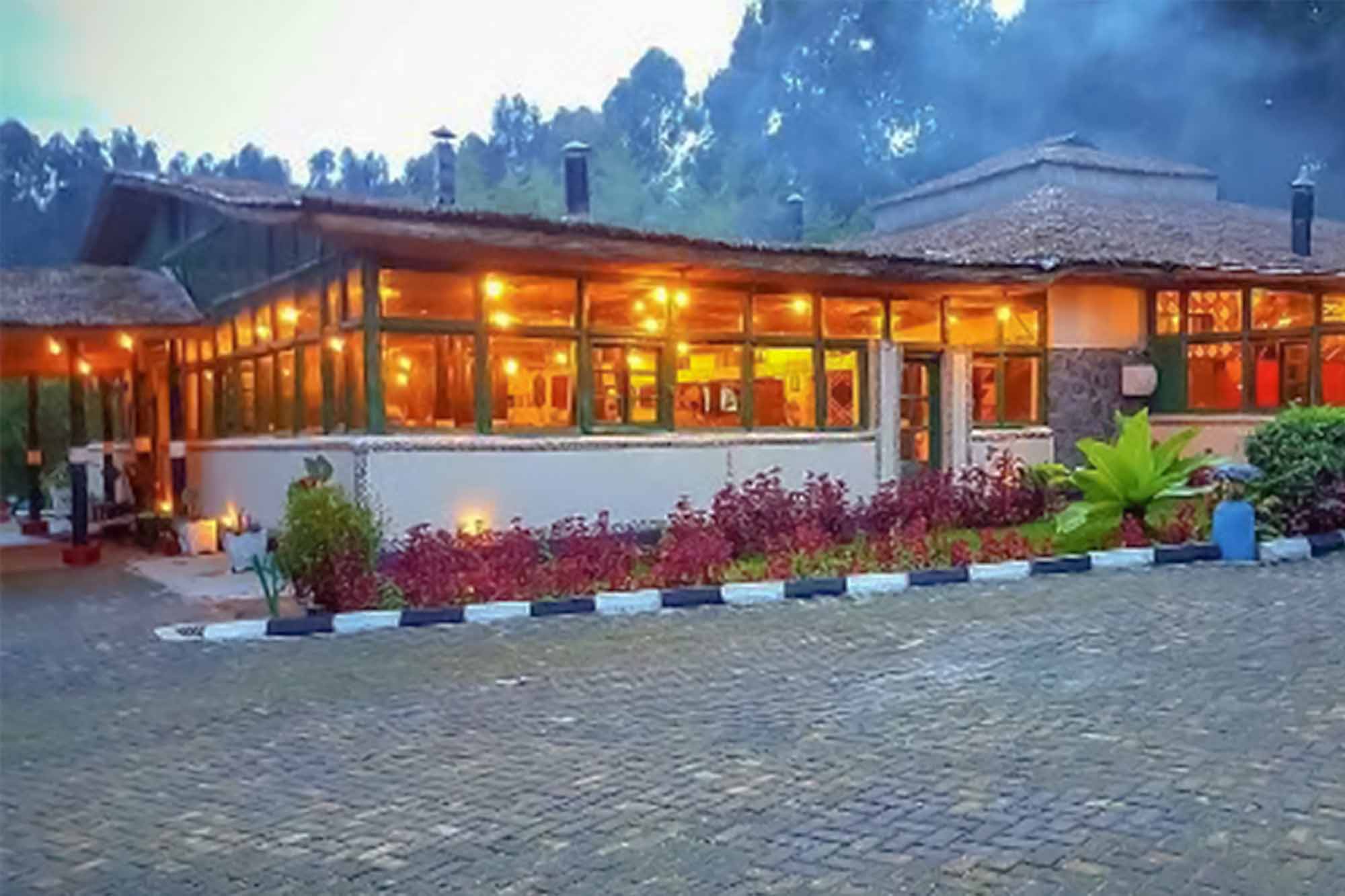 Lebambou Gorilla Lodge